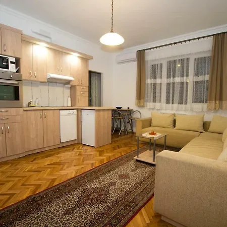 Merey 19 Apartman Lejlighed